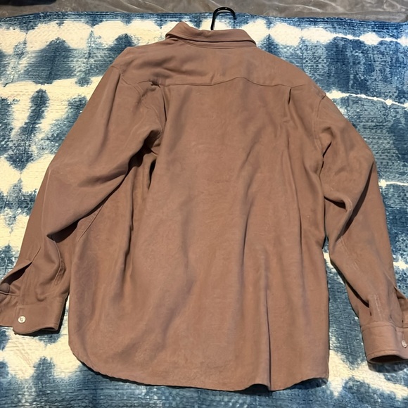 Men’s Polo tan shacket button down - Picture 7 of 7